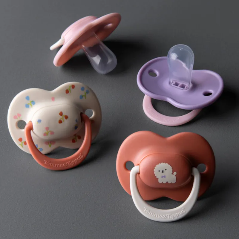 Tommee Tippee Ultimate Fit Pacifier 6-18 months 2 Pack,