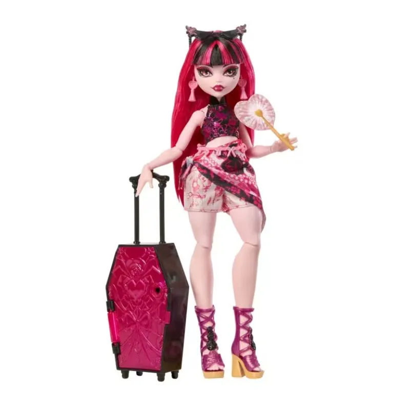 Monster High Skulltimate Secrets Gore-Geous Oasis Playset, Draculaura Doll And Accessories