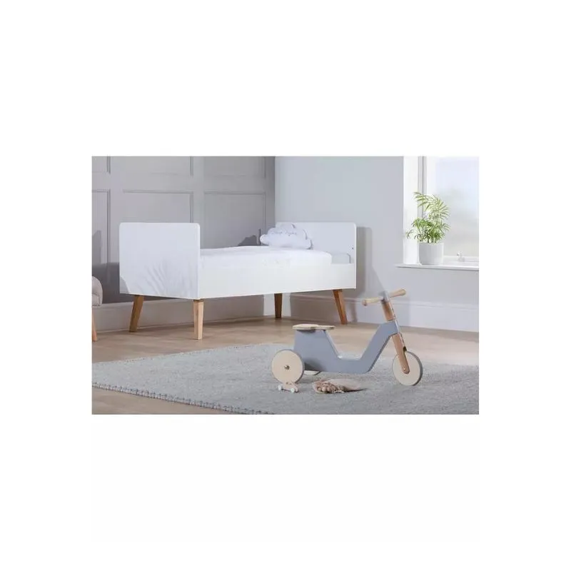 Silver Cross Brighton Cotbed, White/Natural