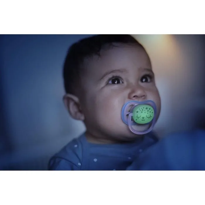 Philips Avent Ultra Air Soother Nighttime Glow in The Dark ( 0-6 m) Light Blue